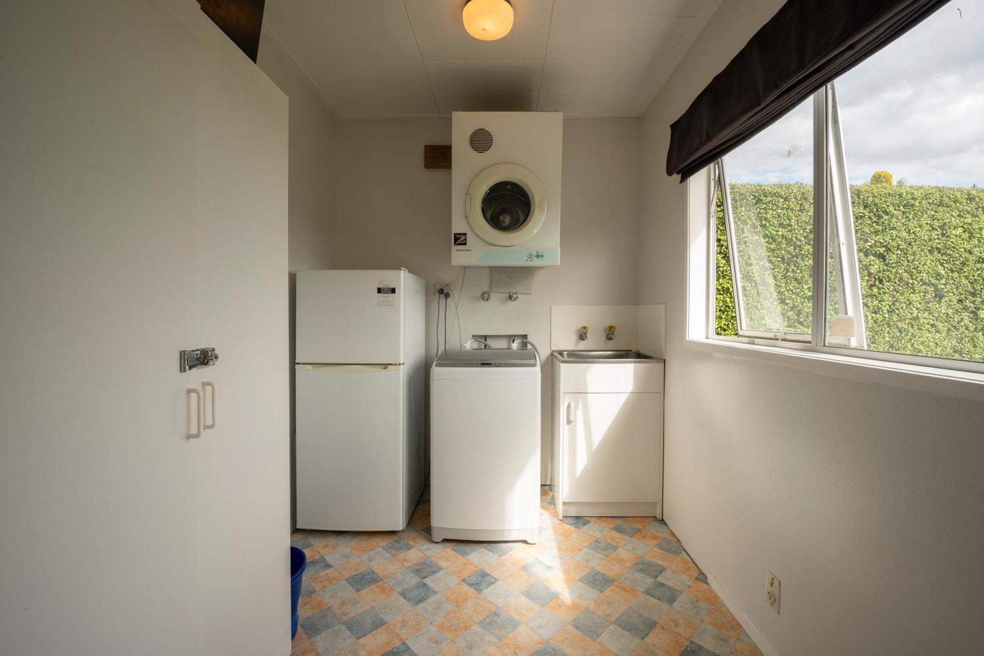 Villa The Family Hub Tauposee Exterior foto